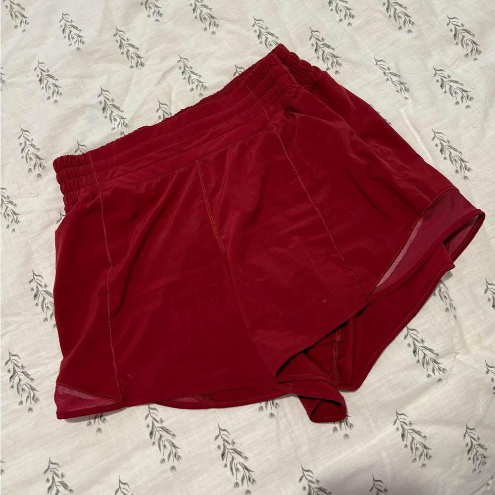 Lululemon Hotty Hot Short